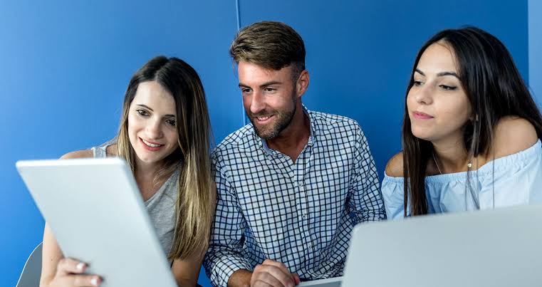 ক্লায়েন্টের সাথে যোগাযোগের সঠিক নিয়ম